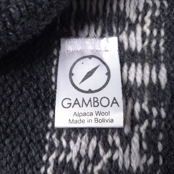 Gamboa Alpaca Wool Poncho Womens OS Gray White Chevron Pattern Fringe Hem - Picture 5 of 6